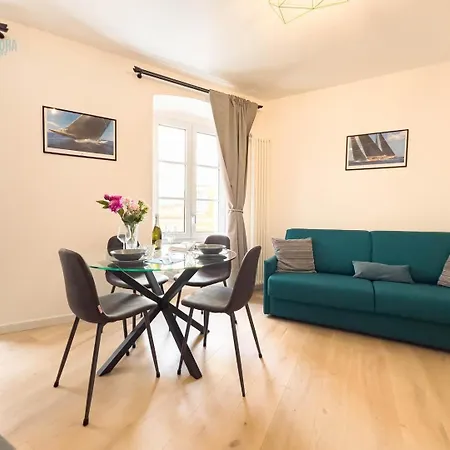 Corridoni 2a Tirabora Short Rent Apartament *