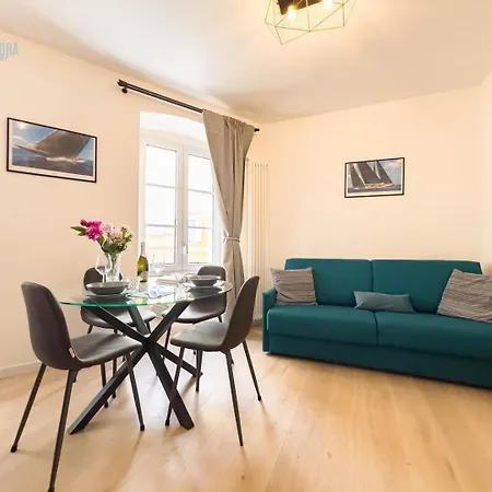 Corridoni 2a Tirabora Short Rent Trieste
