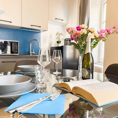 Apartament Corridoni 2a Tirabora Short Rent